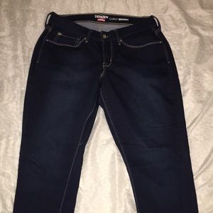 Dark wash Denizen curvy skinny Levi’s